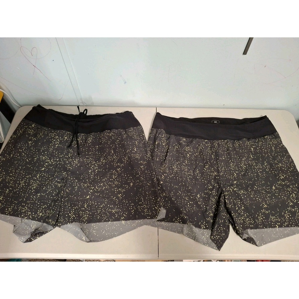 On Cloud On Ultra Mens‎ XL Iron Lime Shorts Lot Of 2